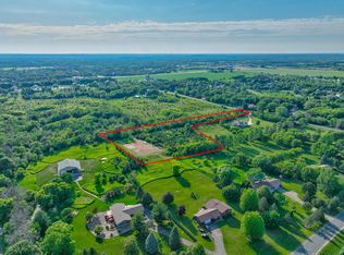 651 Badlands Rd, Hudson, WI 54016