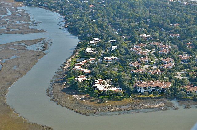 1st image of 1401 River Club Dr