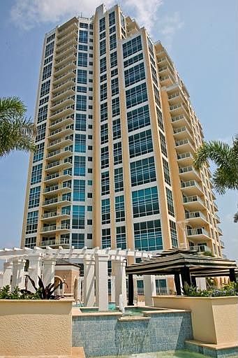 1st image of 400 Beach Dr NE Unit 2806