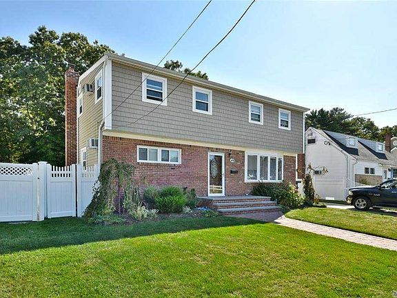 2nd image of 42 Leslie Ln