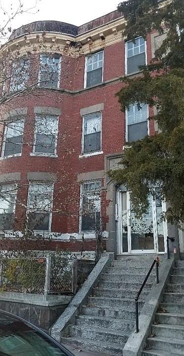 2nd image of 282 Columbia Rd