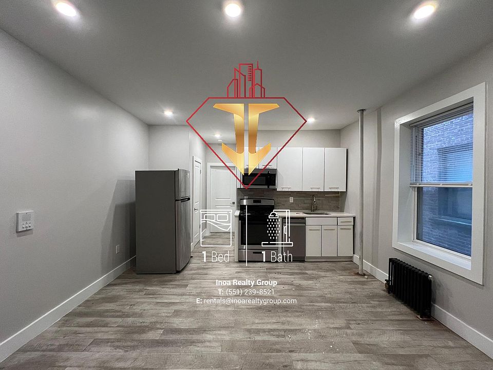 1st image of 124-126 Corbin Ave #201