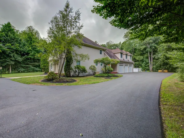 7 Laurel Ridge Road, Scarborough, ME 04074