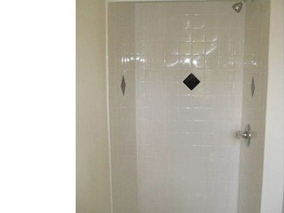 5th image of 1709 Hanover Ave APT 4