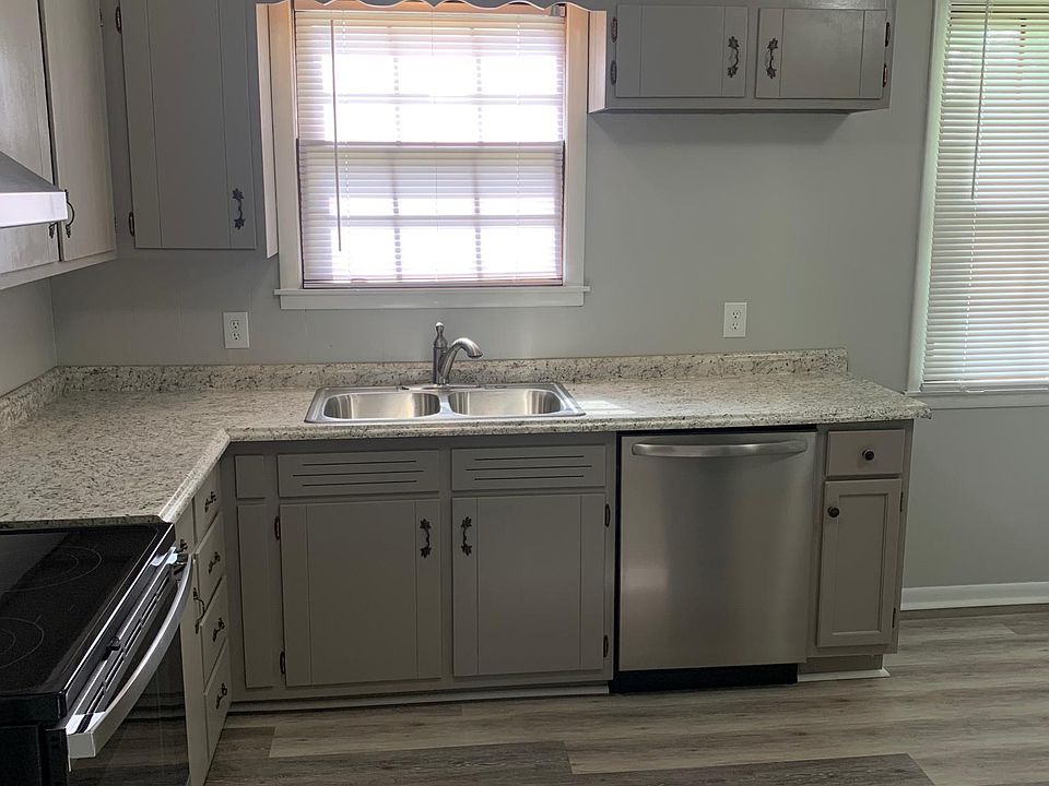 Dine in kitchen with all new appliances