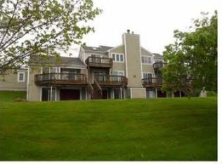11 Riverview Dr APT B, North Berwick, ME 03906