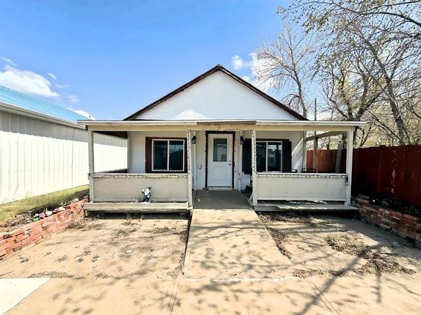 208 W Main St, Chauvin, AB T0B 0V0