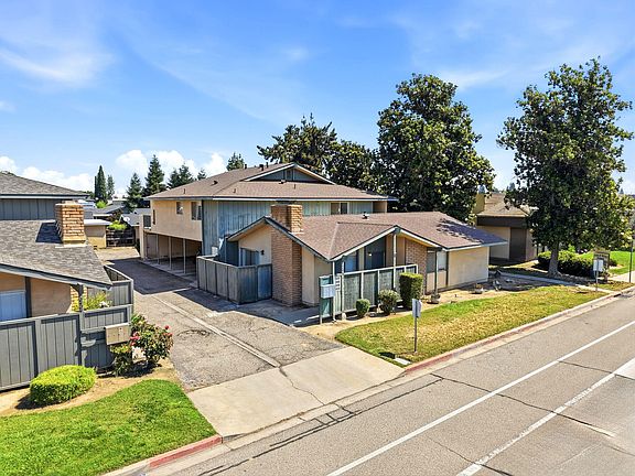 3rd image of 2414 W Whitendale Avenue