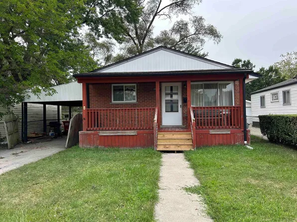 28705 Waverly St, Roseville, MI 48066