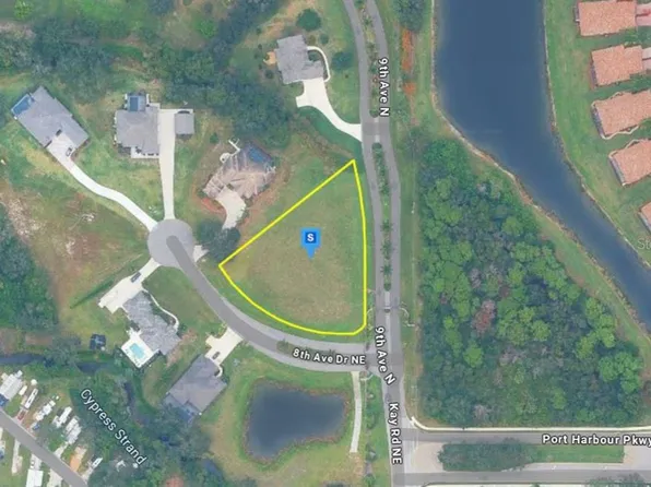 6109 NE 8th Avenue Dr #9, Bradenton, FL 34212