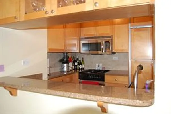 Rented by Douglas Elliman | media 99