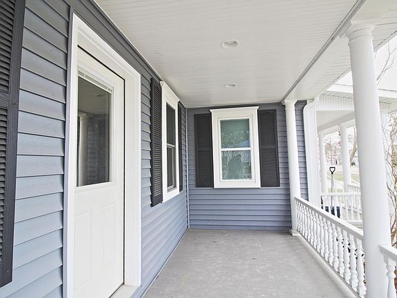 2nd image of 96 Cayuga St #3
