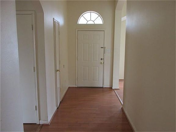 4th image of 10455 N Fallen Bough Dr