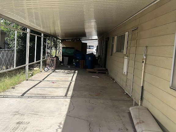 2nd image of 995 CHURCH Street