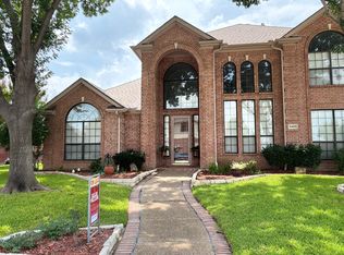 3405 Hillpark Ln, Carrollton, TX 75007