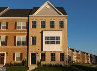 11232 Saint Luke Dr, White Plains, MD 20695