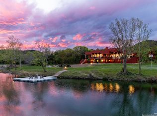4198 BEAR SPRINGS RD, Pipe Creek, TX 78063