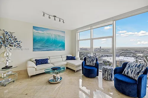1830 S Ocean Dr #4307 Photo 1