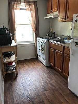 4th image of 28-15 42nd St #1