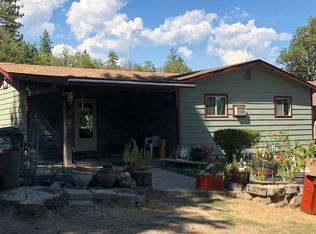 2376 Holcomb Springs Rd, Gold Hill, OR 97525