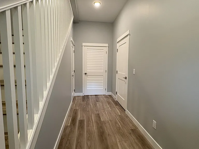 3607 Sussex Dr — Photo 14