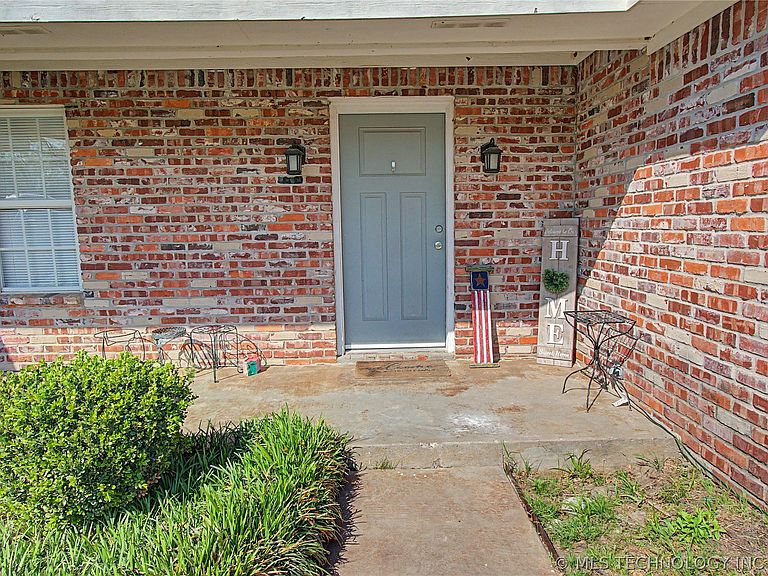 Listing photo 4