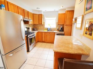 208 Livingston St, Westfield, NJ 07090