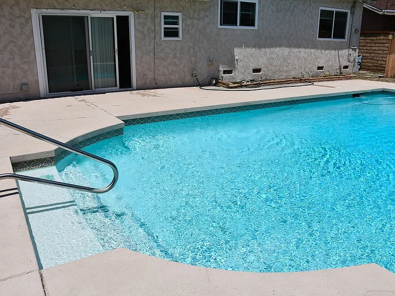 522 E Collins Ave — Photo 63