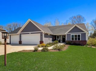 2709 Avalon Ct, Mount Pleasant, WI 53406