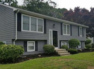 252 Sanford Rd, Westport, MA 02790