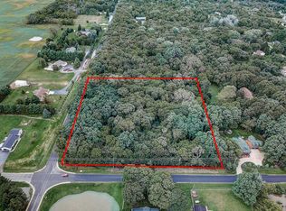 W6075 Brick Church Rd, Walworth, WI 53184