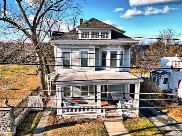 49-51 Worth Ave, Hudson, NY 12534