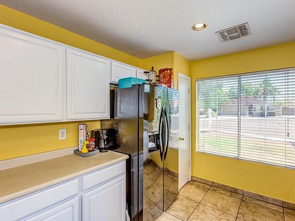 3rd image of 6760 N 74th Dr