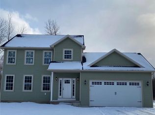 Bradley Dr, Lancaster, NY 14086