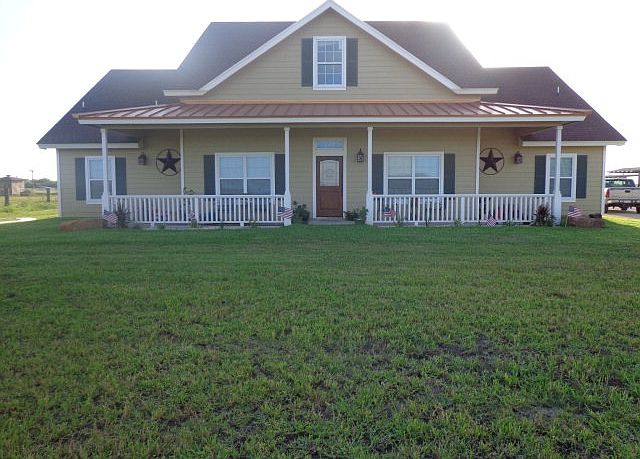 2nd image of 22174 Tamm Ln