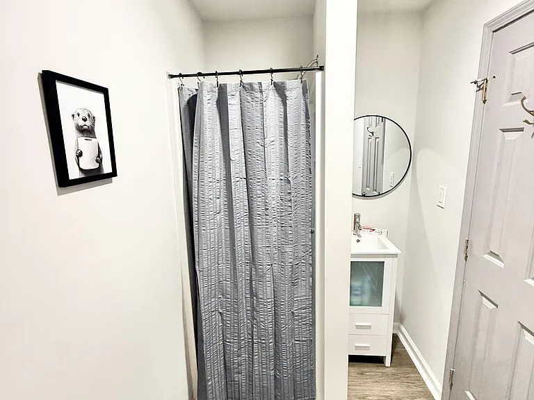 Kinnett Dr SW — Photo 10