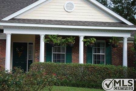 2nd image of 2031 Duneagle Ln