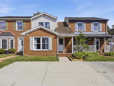 462 Falling Ln, Virginia Beach, VA, 23454