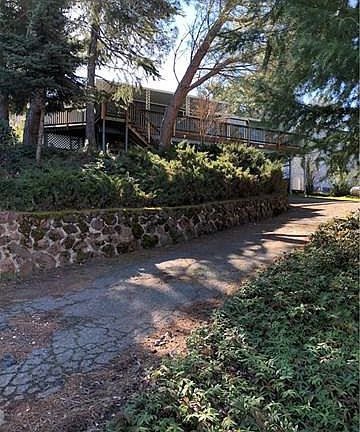 2nd image of 7085 Fairview Dr