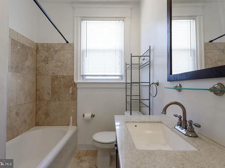 1213 Friendship St — Photo 15