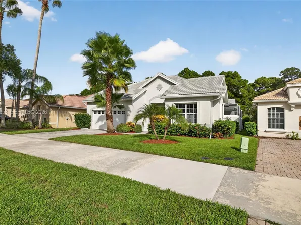619 SW Lake Charles Cir, Port Saint Lucie, FL 34986
