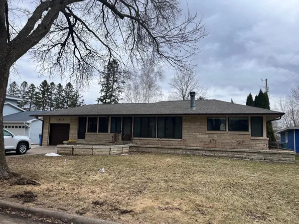 1308 Parkview Ave, Winona, MN 55987