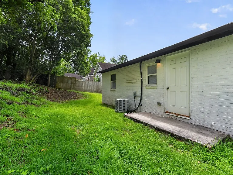 1626 Telfair Street Ln #C — Photo 25