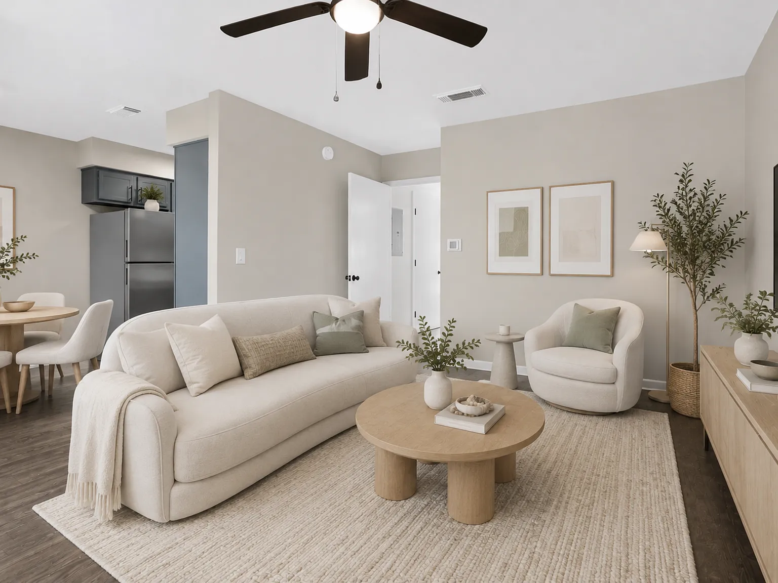 Legacy Apartments — Photo 2