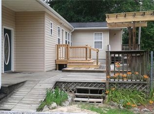 729 Sunset Lake Rd, Lumber Bridge, NC 28357