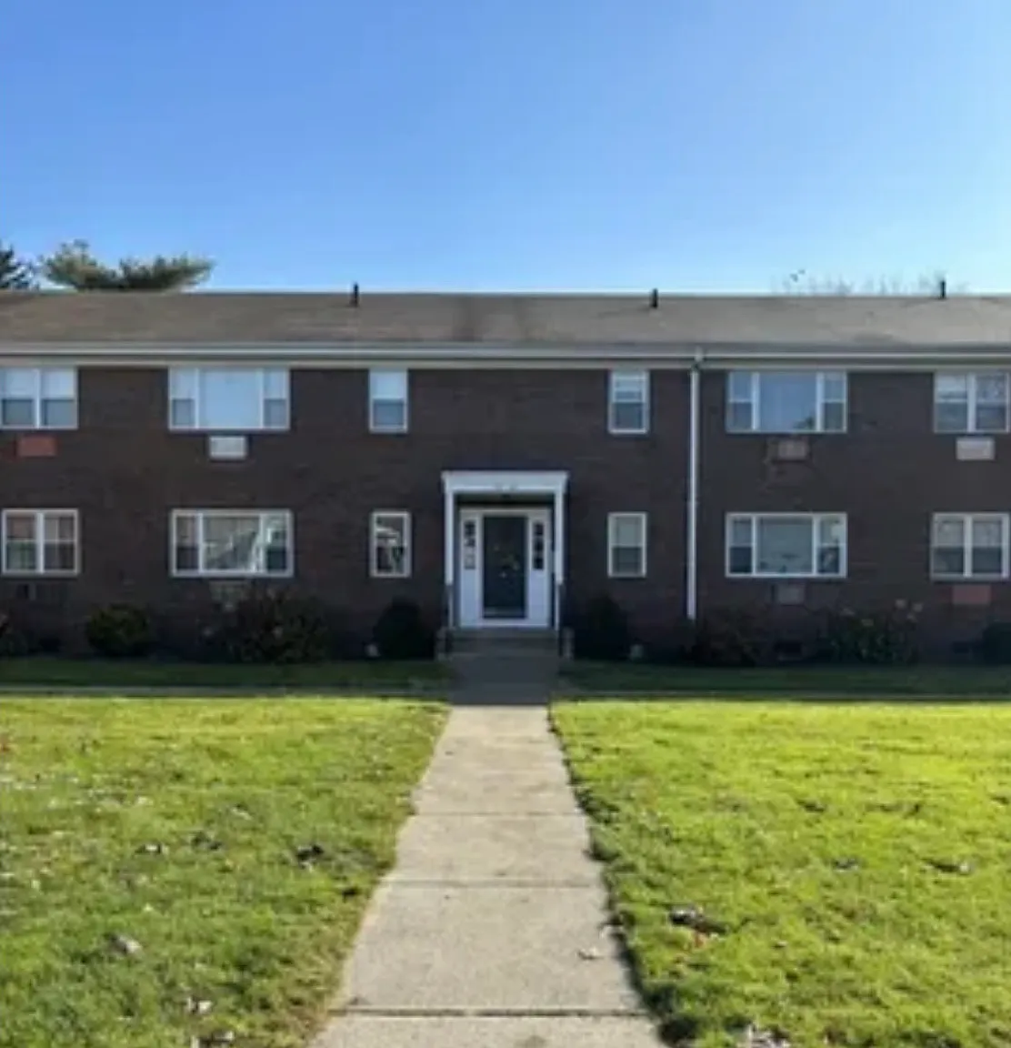 2 bed, 857 sqft, $2,200 — Photo 1