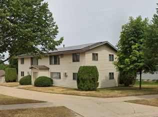 2921 Northern Valley Dr NE APT 3, Rochester, MN 55906