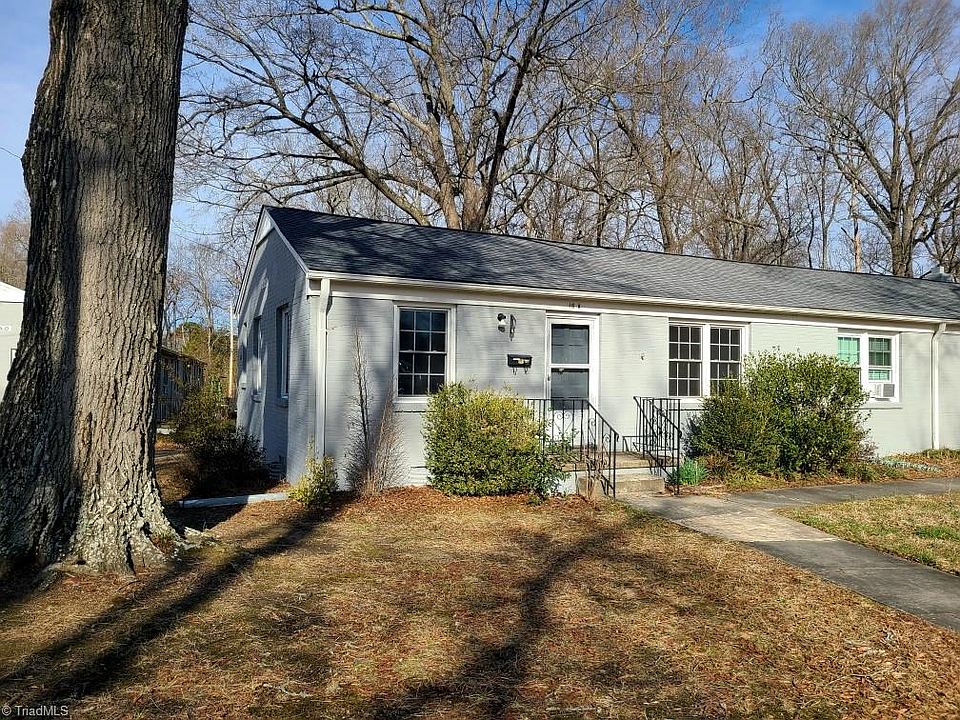 1st image of 1400 Roslyn Dr Unit 16A
