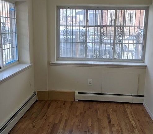 2nd image of 108 E 28th St #1