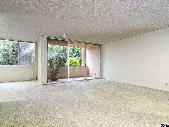 5th image of 5411 Tyrone Ave APT 205